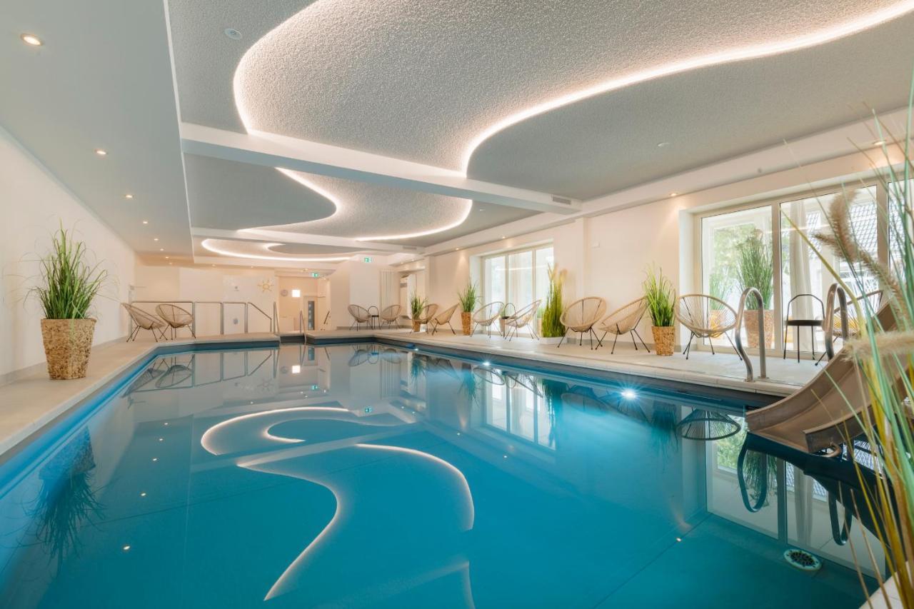 Grömitz Hofhotel Kraehenberg מראה חיצוני תמונה