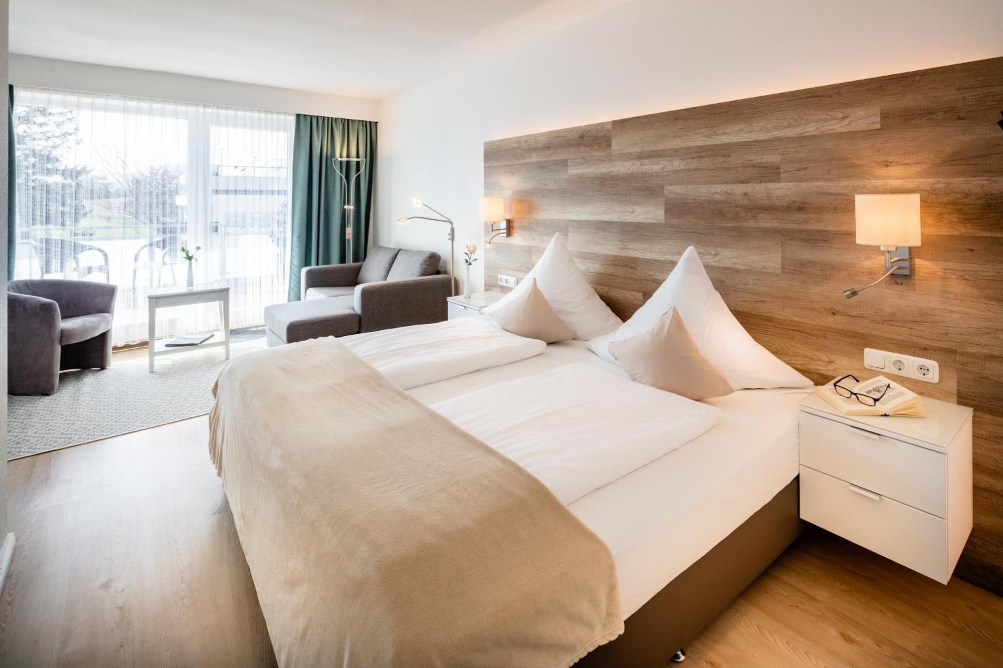 Grömitz Hofhotel Kraehenberg חדר תמונה